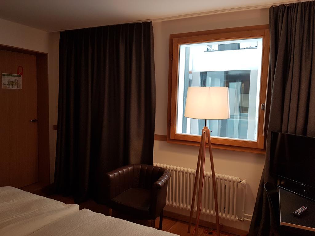 East West Hotel Bázel Kültér fotó