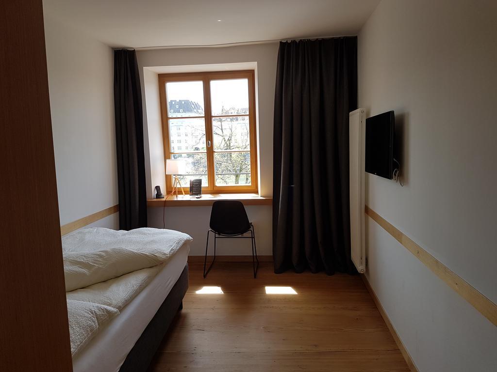 East West Hotel Bázel Kültér fotó