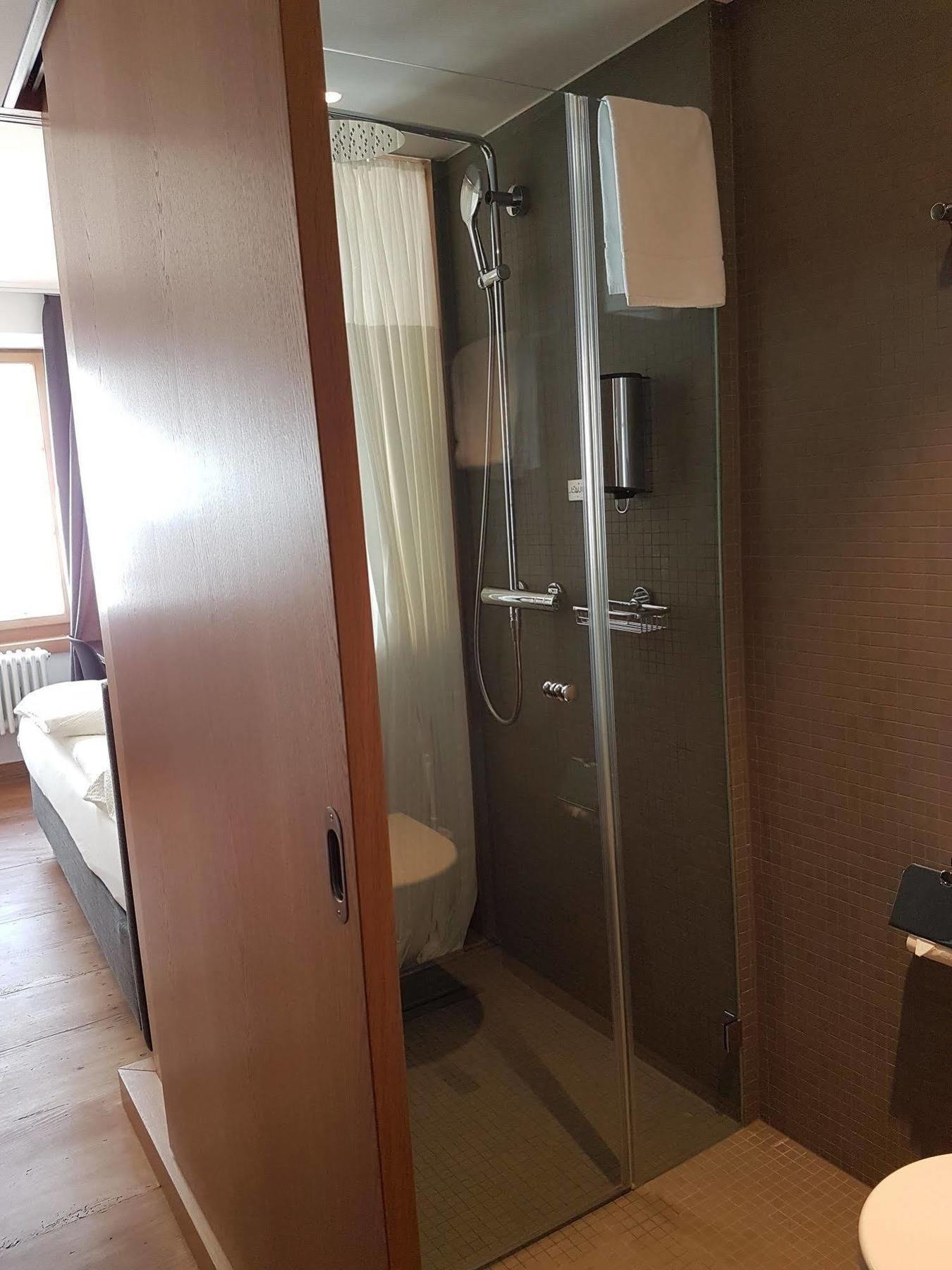 East West Hotel Bázel Kültér fotó